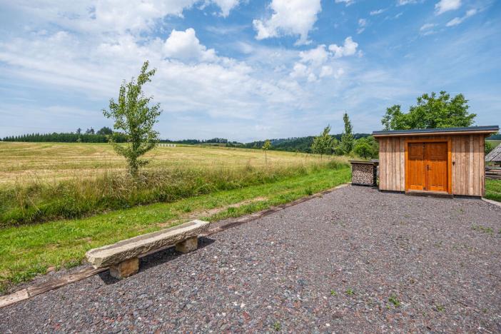 Prodej komerční nemovitosti, Úhlejov, 182 m2