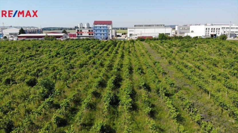 Prodej komerčního pozemku, Brno, 2465 m2