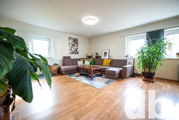 Prodej rodinného domu, Karlovy Vary, Vančurova, 260 m2