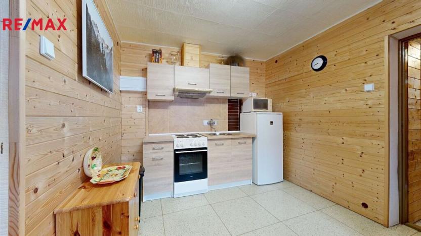 Prodej ubytování, Blatnice pod Svatým Antonínkem, 400 m2