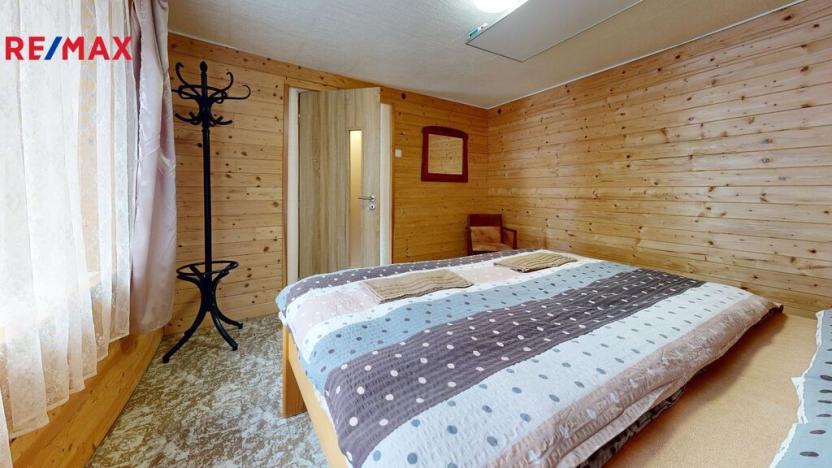 Prodej ubytování, Blatnice pod Svatým Antonínkem, 400 m2