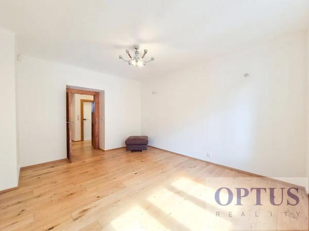 Pronájem bytu 2+1, Praha - Podolí, Podolské nábřeží, 66 m2