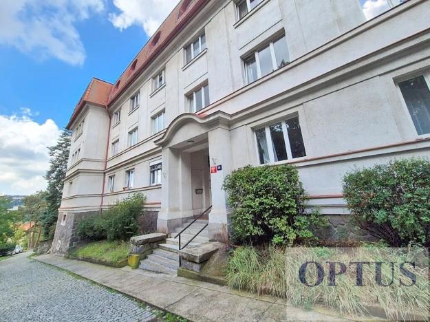 Pronájem bytu 2+1, Praha - Podolí, Podolské nábřeží, 66 m2