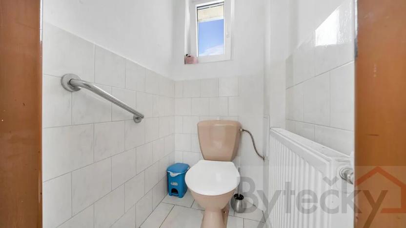 Prodej vícegeneračního domu, Jesenice, Plavecká, 215 m2