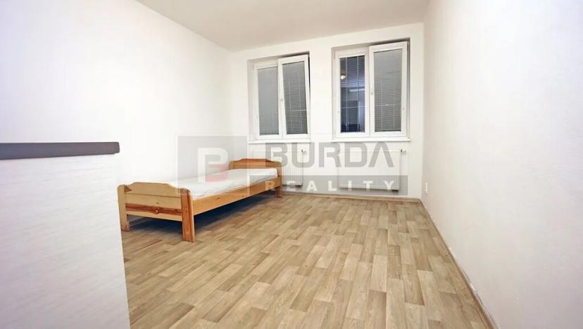 Pronájem bytu 1+kk, Neratovice, 19 m2
