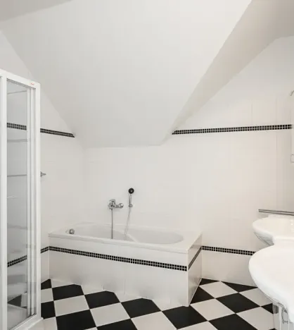 Pronájem rodinného domu, Průhonice, 400 m2