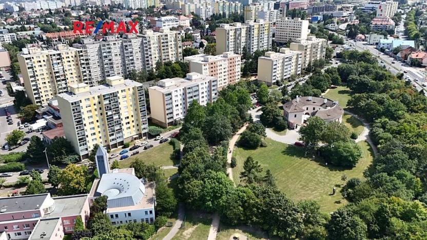 Prodej bytu 4+1, Praha - Chodov, Ledvinova, 79 m2