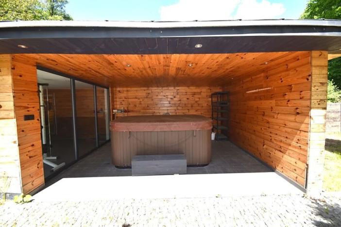 Prodej rodinného domu, Mikulovice, 380 m2