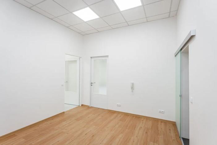 Pronájem kanceláře, Praha - Nové Město, Krakovská, 132 m2