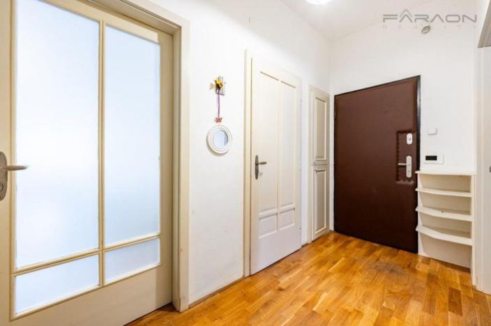 Pronájem bytu 4+1, Praha - Smíchov, Stroupežnického, 101 m2