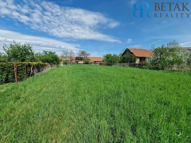 Prodej pozemku pro bydlení, Radslavice, 1836 m2