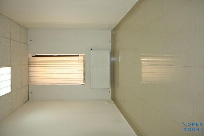 Pronájem kanceláře, Praha - Holešovice, Janovského, 40 m2