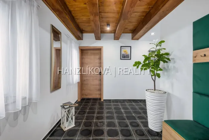 Prodej rodinného domu, Horní Planá - Pernek, 156 m2