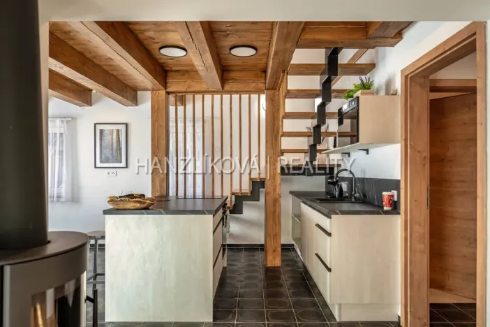 Prodej rodinného domu, Horní Planá - Pernek, 156 m2