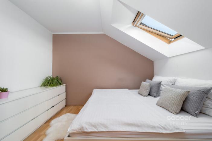 Prodej bytu 4+1, Praha - Horní Počernice, V javorech, 107 m2