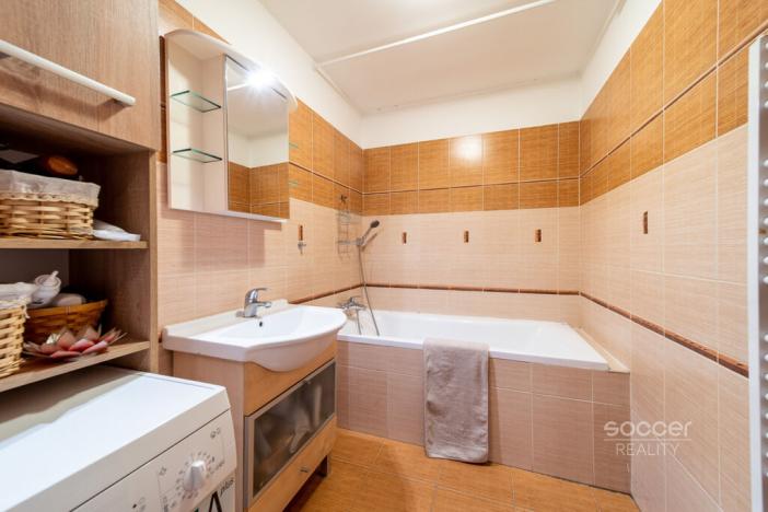 Prodej bytu 4+1, Praha - Horní Počernice, V javorech, 107 m2