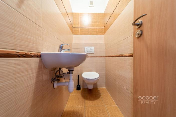 Prodej bytu 4+1, Praha - Horní Počernice, V javorech, 107 m2