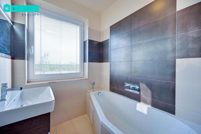 Pronájem bytu 4+kk, Olomouc - Nová Ulice, Mošnerova, 100 m2