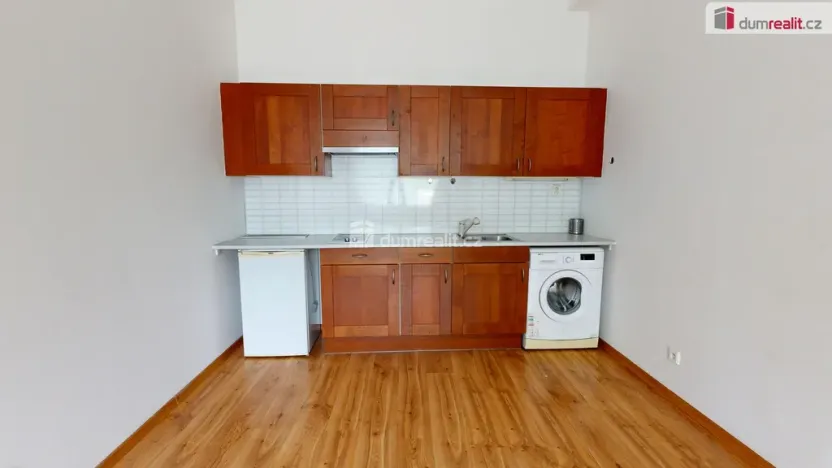 Pronájem bytu 1+kk, Opava - Předměstí, Kasárenská, 35 m2