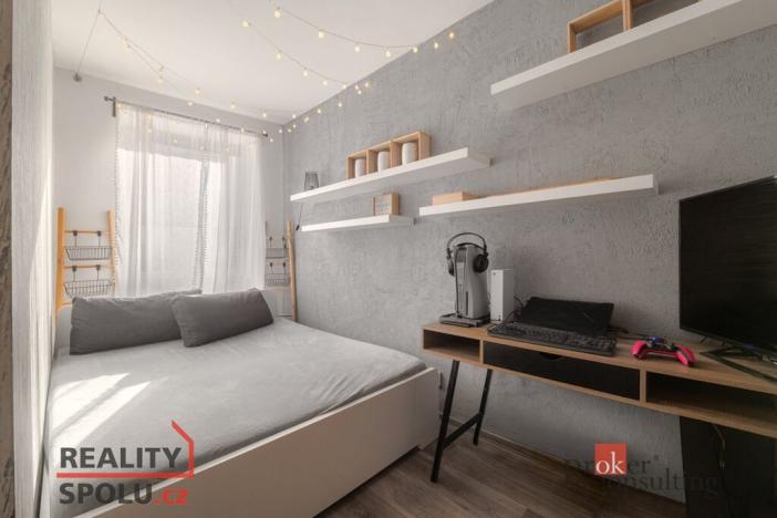 Prodej bytu 2+kk, Stod, Komenského nám., 54 m2