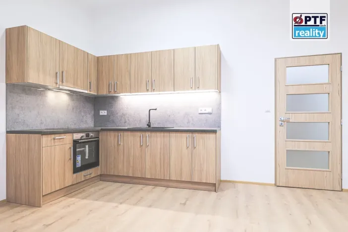 Pronájem bytu 1+kk, Plzeň, Americká, 59 m2