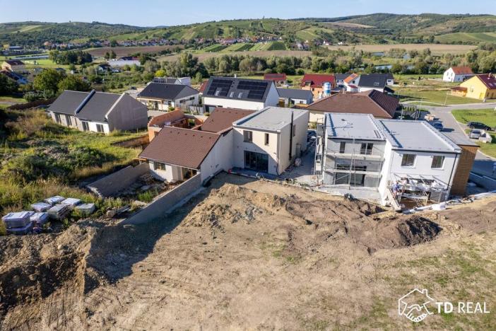 Prodej bytu 4+kk, Bořetice, 104 m2