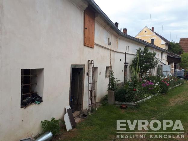 Prodej komerční nemovitosti, Líšťany - Náklov, Náklov, 109 m2