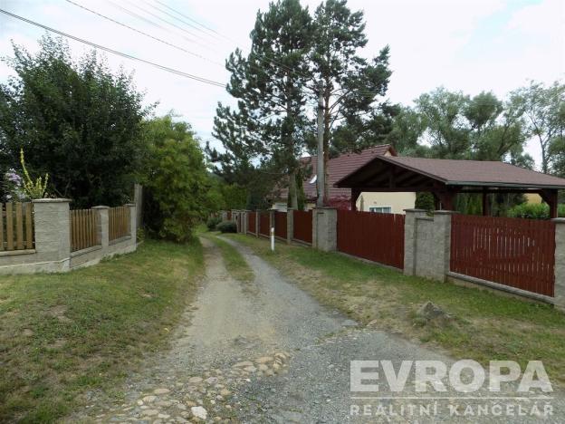 Prodej komerční nemovitosti, Líšťany - Náklov, Náklov, 109 m2