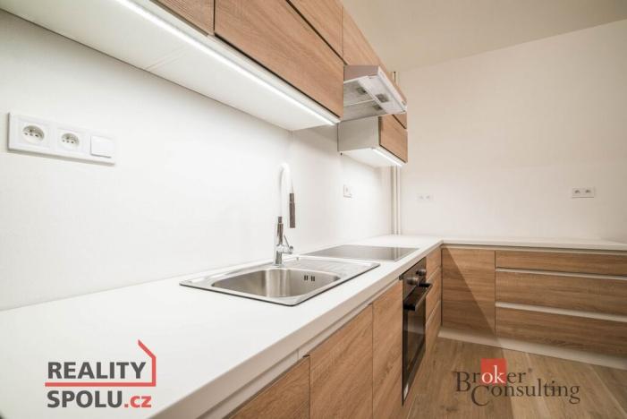 Pronájem bytu 3+kk, Lhotka, 70 m2