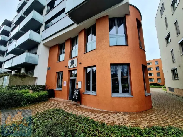 Pronájem restaurace, Praha - Kobylisy, Čumpelíkova, 82 m2