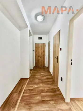 Pronájem bytu 2+1, Jirkov, Karla Čapka, 49 m2