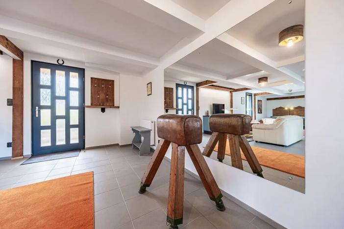 Prodej komerční nemovitosti, Úhlejov, 182 m2