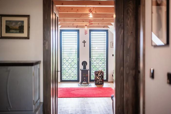 Prodej komerční nemovitosti, Úhlejov, 182 m2