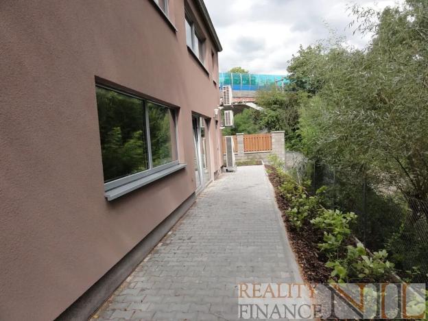 Pronájem rodinného domu, Plzeň, Slovanské údolí, 207 m2