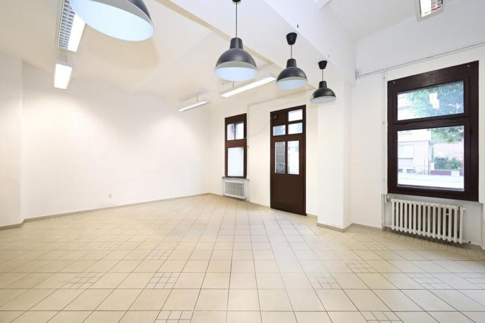Pronájem obchodního prostoru, Hradec Králové, Pospíšilova, 78 m2