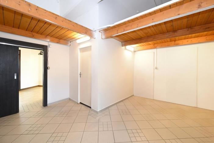 Pronájem obchodního prostoru, Hradec Králové, Pospíšilova, 78 m2