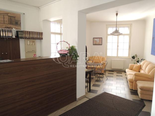 Pronájem kanceláře, Praha - Vršovice, Na louži, 101 m2