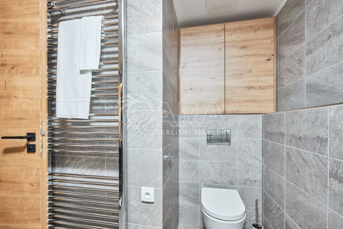 Prodej bytu 2+kk, Borová Lada, 71 m2