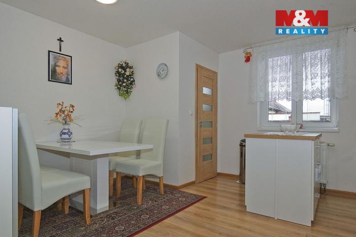 Prodej rodinného domu, Pardubice - Svítkov, Školní, 109 m2