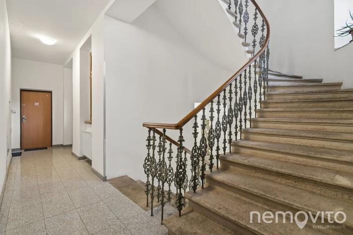 Prodej bytu 2+1, Praha - Karlín, Sokolovská, 72 m2