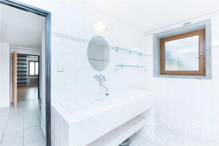 Prodej rodinného domu, Mladá Vožice, Husovo náměstí, 232 m2