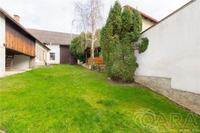 Prodej rodinného domu, Mladá Vožice, Husovo náměstí, 232 m2