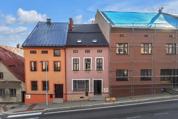 Prodej rodinného domu, Štíty, nám. Míru, 170 m2