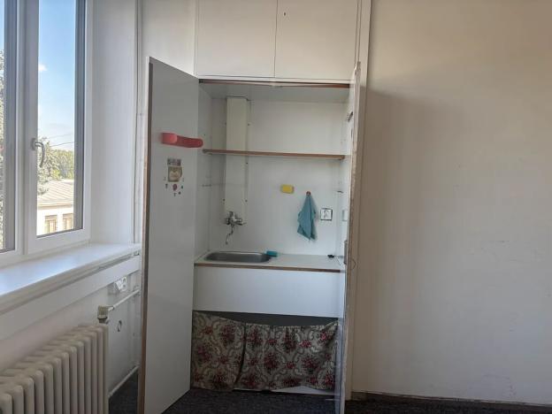 Pronájem kanceláře, Brno, Hněvkovského, 69 m2