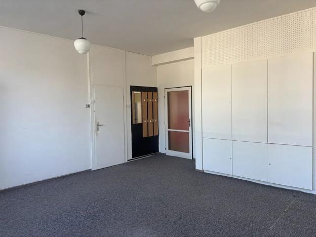 Pronájem kanceláře, Brno, Hněvkovského, 69 m2