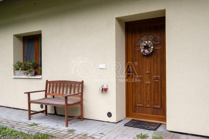 Prodej bytu 2+1, Cerhenice - Cerhýnky, 66 m2