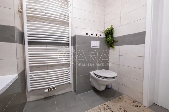 Prodej bytu 2+1, Cerhenice - Cerhýnky, 66 m2