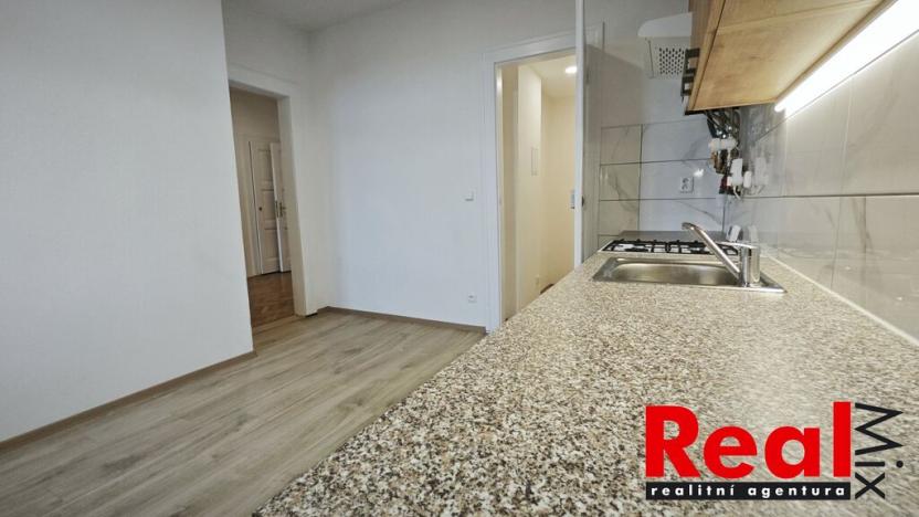 Pronájem bytu 3+1, Brno - Veveří, Grohova, 75 m2