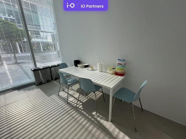 Pronájem kanceláře, Praha - Nusle, Hvězdova, 206 m2