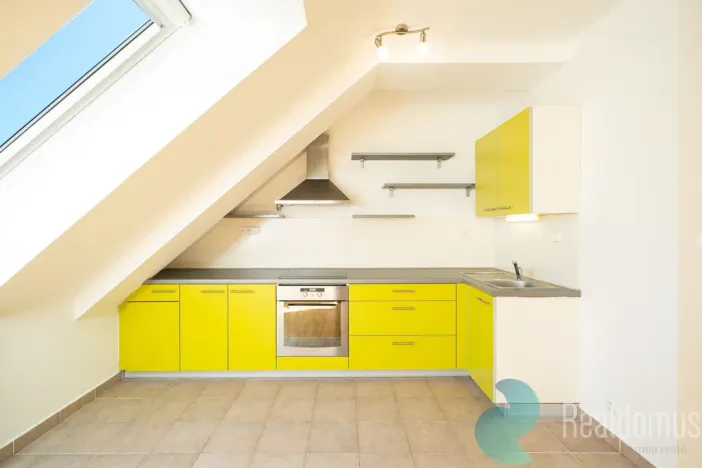 Prodej bytu 3+kk, Dobrá Voda u Českých Budějovic, Lázeňská, 81 m2